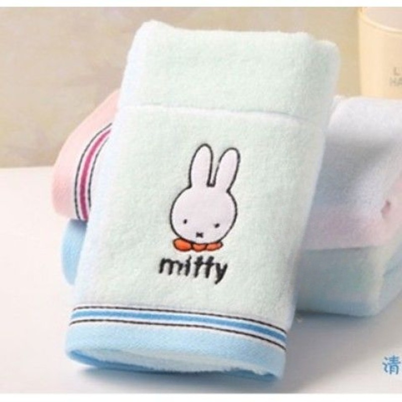 Królik Miffy, słodki i uroczy, – Home Edit Bathroom recenzja i cena